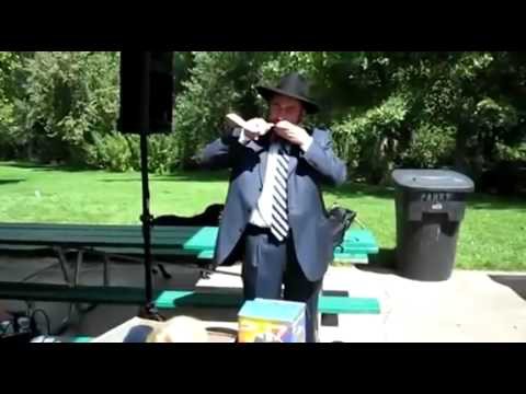 Неожиданная реакция собаки!