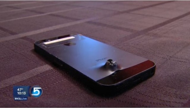 Как iPhone 5 спас жизнь солдату