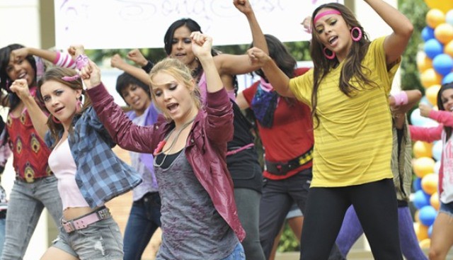 Такие девушки сейчас редкость Ансамбль 'Белое злато' 