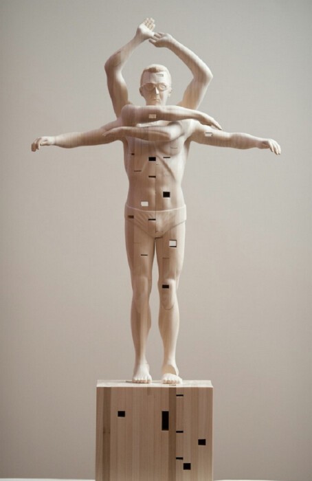 Необычные деревянные скульптуры