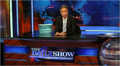 Про аннексию Крыма и санкции США в "The Daily Show