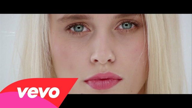 Всем бы таких отношений.