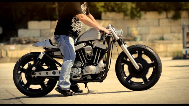 Обалденный звук выхлопа