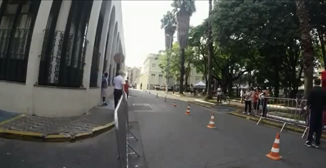 Довыпендривался.. 