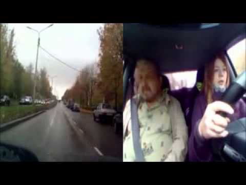 Город Череповец. Девушка стажер сдает экзамен.
