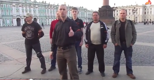 Русские мужики пришли на "манежку 2014" в Санкт Петербурге