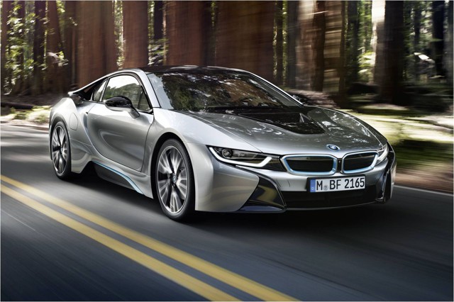 Немыслимая мощь и красота BMW i8 2014 в спортивном купе