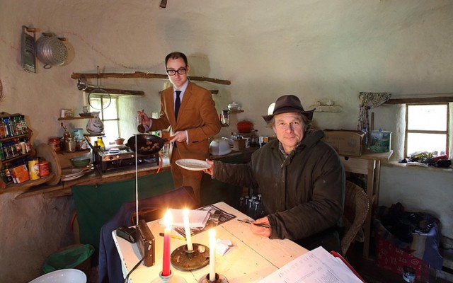 Британский фермер построил эко-дом за 252 доллара