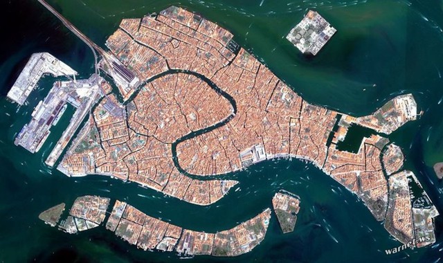 Города с высоты птичьего полета 