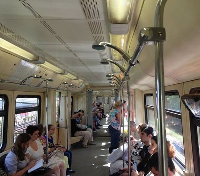 Душевая в вагоне московского метро