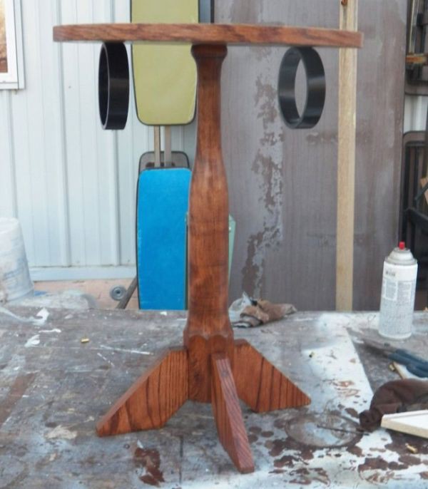 Необычный стол с секретом 