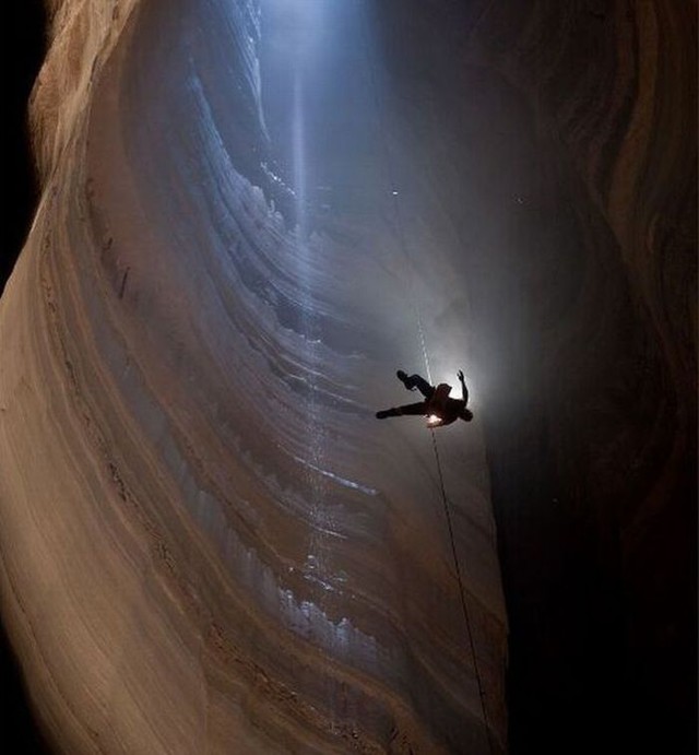  Самая глубокая в мире пещера