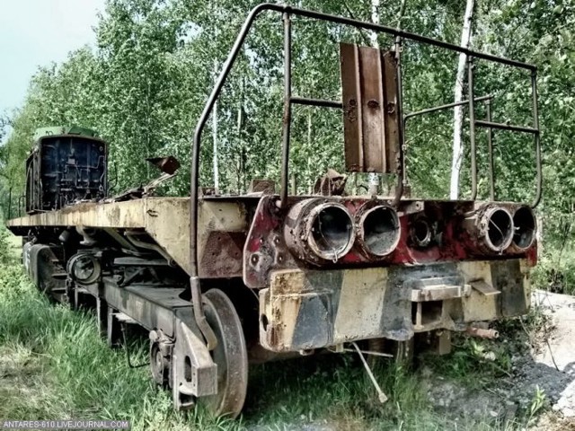 Фоторепортаж с кладбища поездов в Воскресенске.