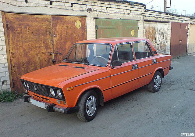 Давай купим мне "маздачку"... красненькую.