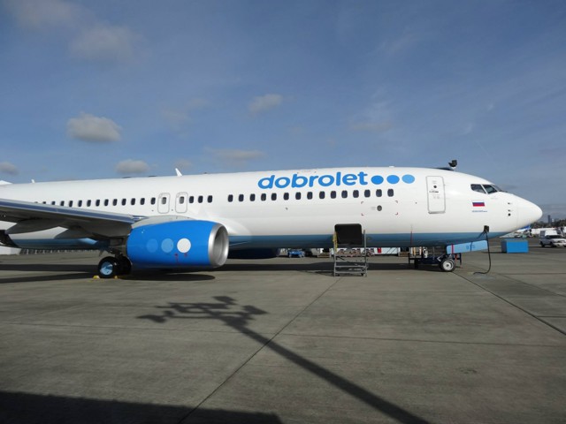 "Добролет" покупает 16 самолетов Boeing 737 NG напрямую с завода
