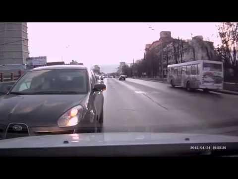 Решил проучить наглых водителей, которые едут по встречке
