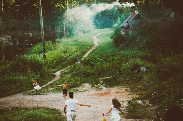 Теплые фотографии со вкусом детства