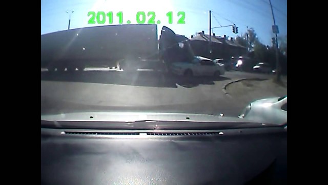 Фура и диджей  