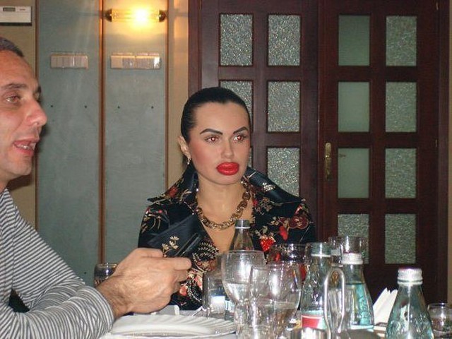 Раскрепощенные люди из социальных сетей