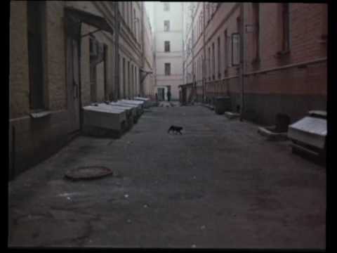 В 12 часов дня он вышел из дома.. (Начало фильма "Игла"). (Виктор Цой)
