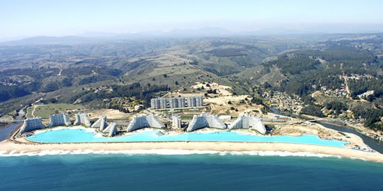 Сан-Альфонсо-дель-Мар - самый огромный бассейн в мире!