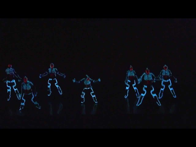 Нереальные танцы