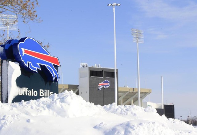 Фотографии показывают, что почти 2 метра снега ПОХОРОНИЛИ часть страны