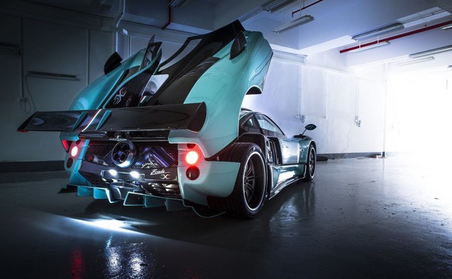 Pagani представила эксклюзивную Zonda 760RSJX