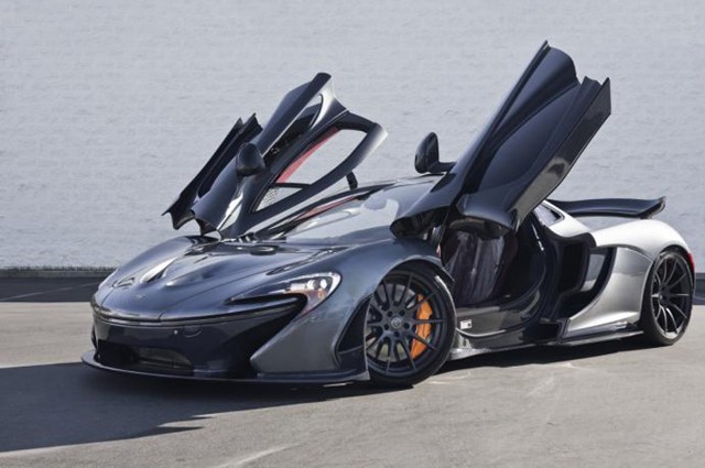 Американец разбил McLaren P1 сразу после покупки