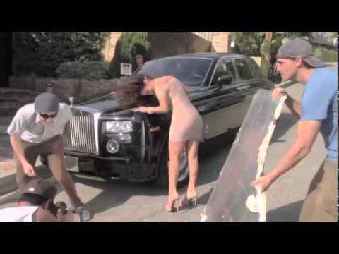 Не успели доснять клип 