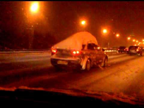 Снег на крыше