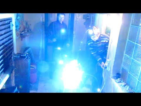 Нам фейерверки не нужны, у нас есть ЭЛЕКТРИЧЕСТВО!