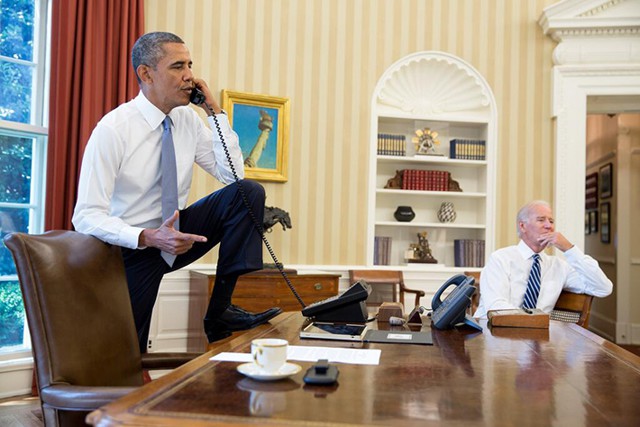 Снимите ноги со стола, мистер Президент!