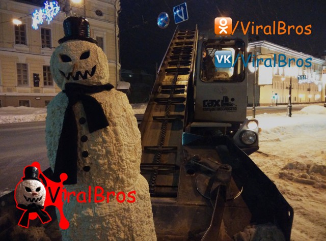 И снова Злобный Снеговик на улицах России