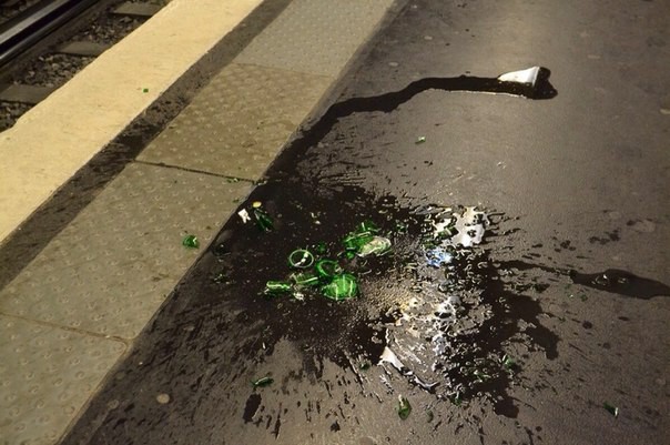 Бутылка портвейна