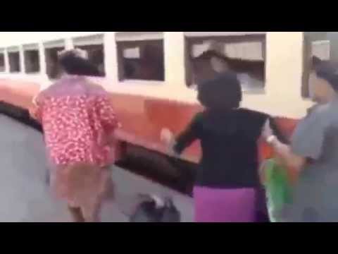 Поезд едет без остановок