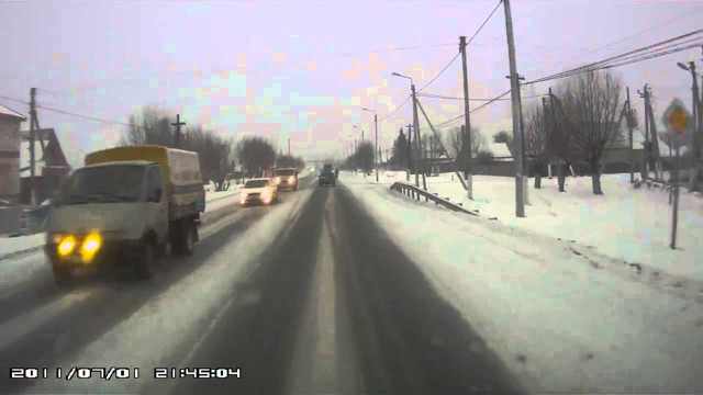 Велосипедист подрезал