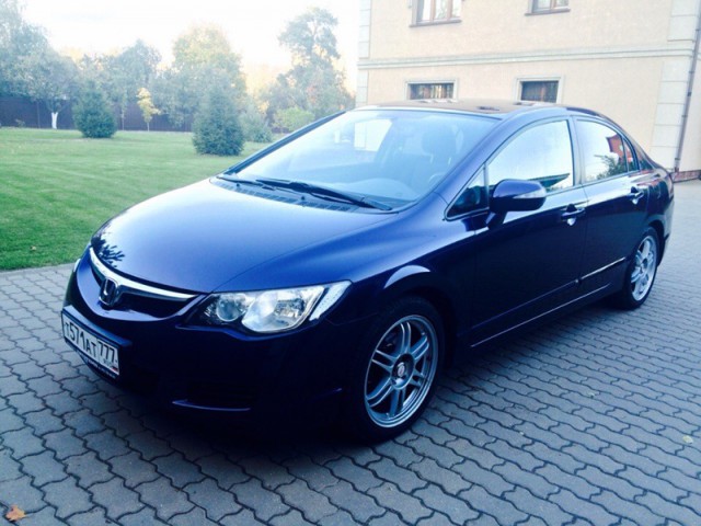 Угнан Civic
