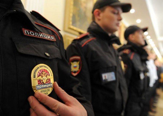 Российские полицейские стали невыездными