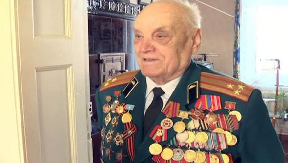 Герой  Валентин Гаврилов: место для награды искали  с президентом