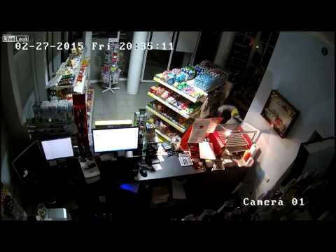 Хотел ограбить заправку