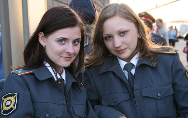 Русские женщины слабыми не бывают!