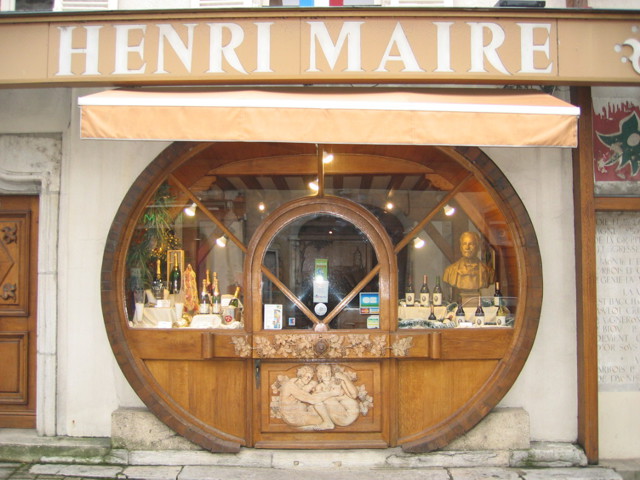 Необычное пари французского винодела