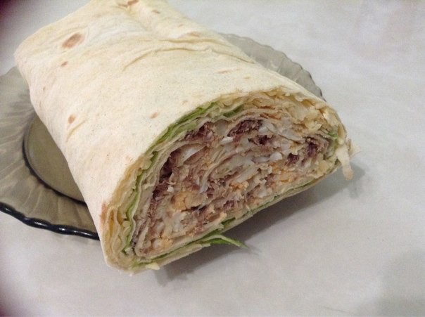 Салат "Мимоза" рулетом