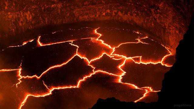 Красота и величие природы: вулканическая лава Килауэа
