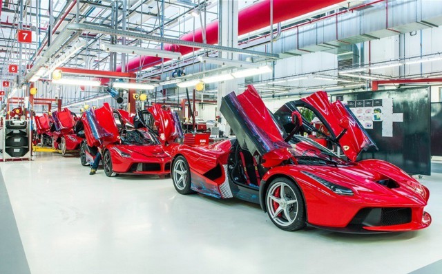 Ferrari отзывает все выпущенные LaFerrari