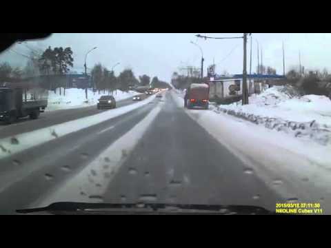 Капот потерял