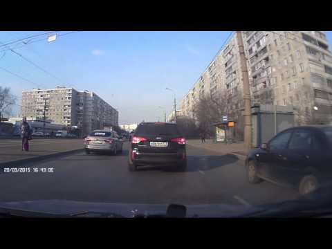 Баба на джипе