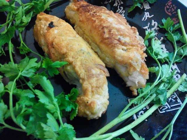 Куриная грудка с сыром и грибами