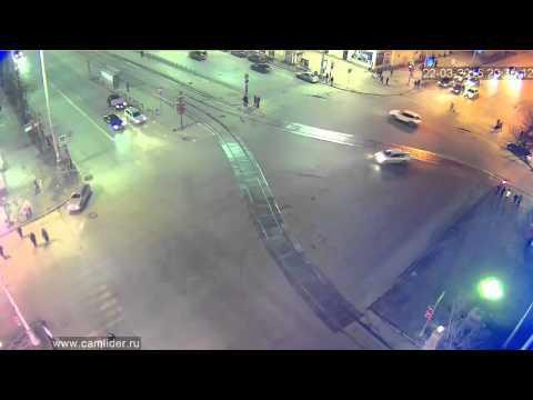 Поймал Range Rover в бочину